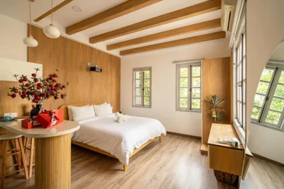 Deluxe King Suite — Chạm's Hotel & Homestay